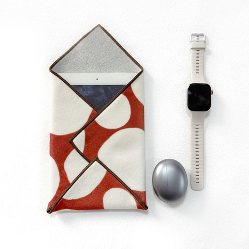 Multi-Cloth Organizer Branding